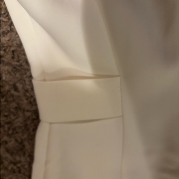 Ted Baker London White V-Neck Midi Dress - Picture 6 of 8